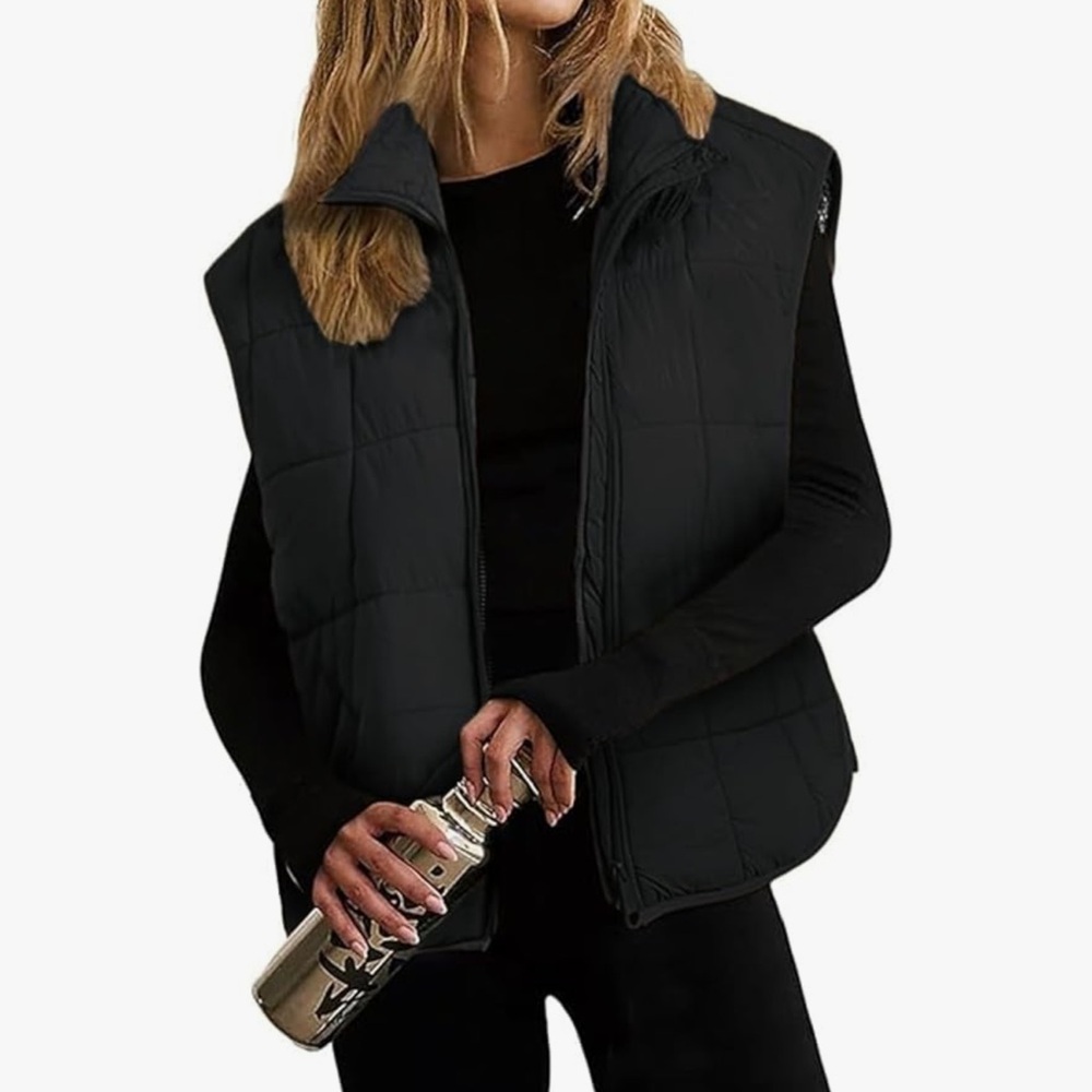 Elegant Black Quilted Vest for Women - Picture 5 of 5